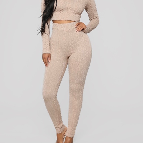 FashionNova matching Pants set🤎🧸 - Picture 5 of 6